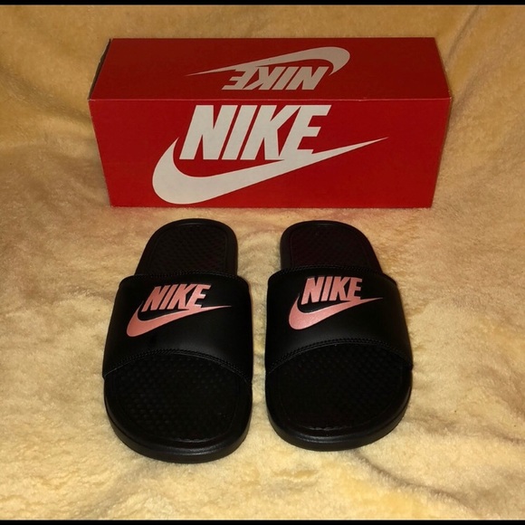 nike slides lowest price